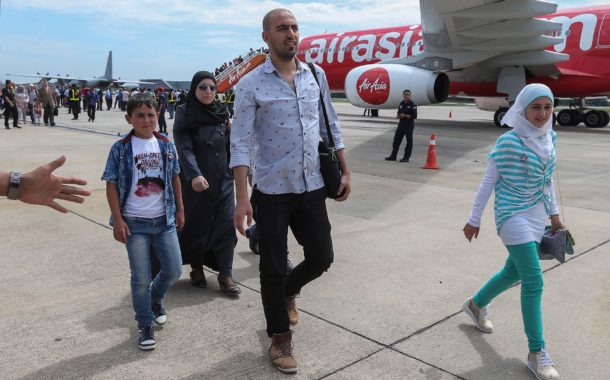 ماليزيا تستقبل 68 لاجئاً سورياً