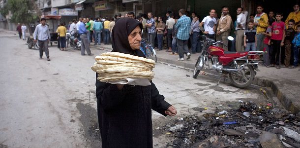 انتشار ظاهرة سرقة الجوالات في دمشق والازدحام على الخبز والغاز أحد الأسباب
