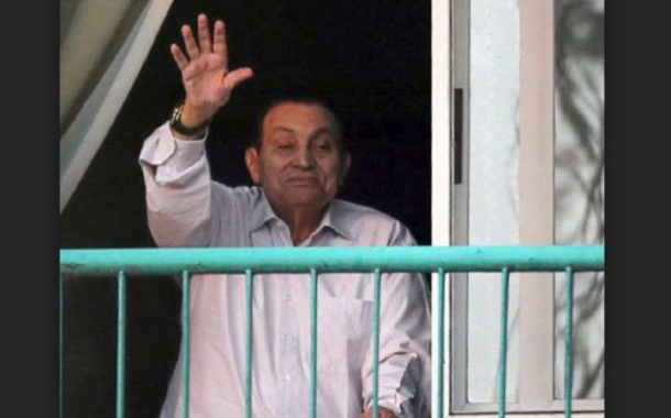 حسني مبارك يعود إلى منزله في القاهرة... إقرأ التفاصيل