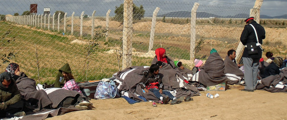 الجزائر تعلن انتهاء أزمة اللاجئين السوريين العالقين على حدودها مع المغرب