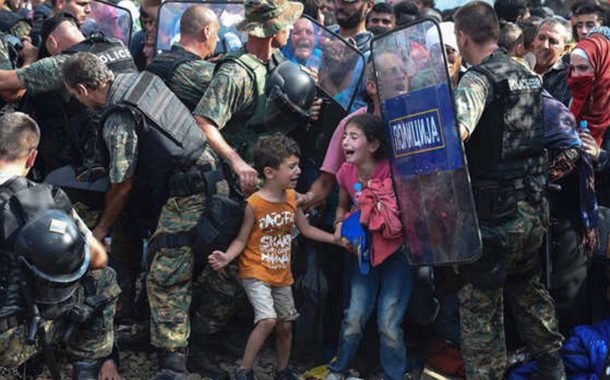 ألمانيا تمدد وقف ترحيل اللاجئين السوريين “الخطرين”