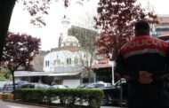 طعن 5 مصلين داخل مسجد في ألبانيا والجاني